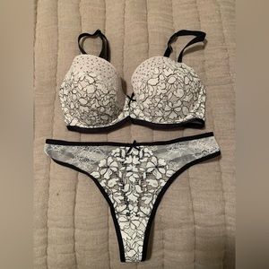 Victoria Secret bra and panty set